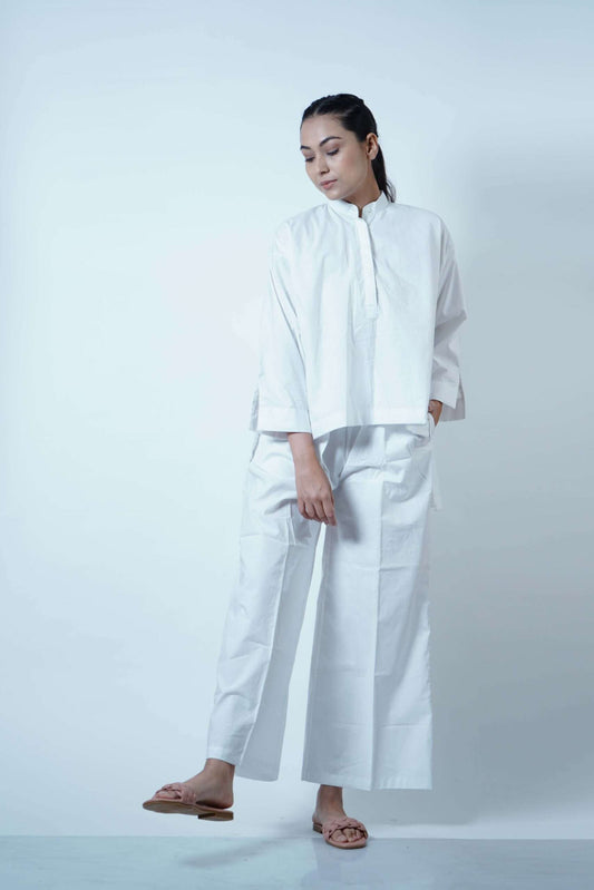 BACK PLEAT TOP WITH SIDE DETAIL CO-ORD WITH SCARF (SET OF 3)